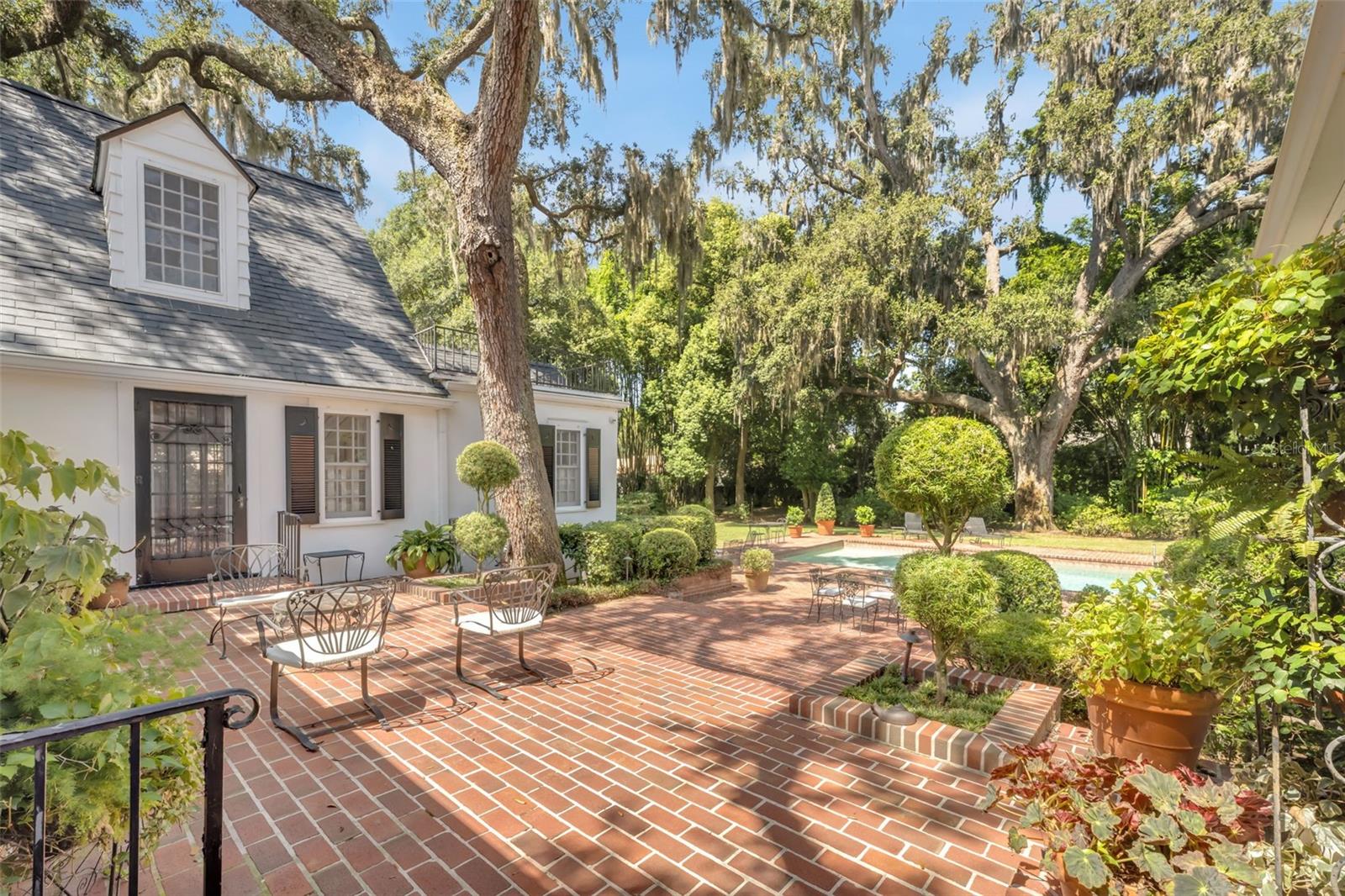 O6331715 Property Photo