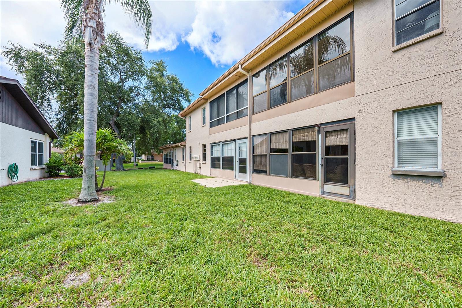 TB8412561 Property Photo