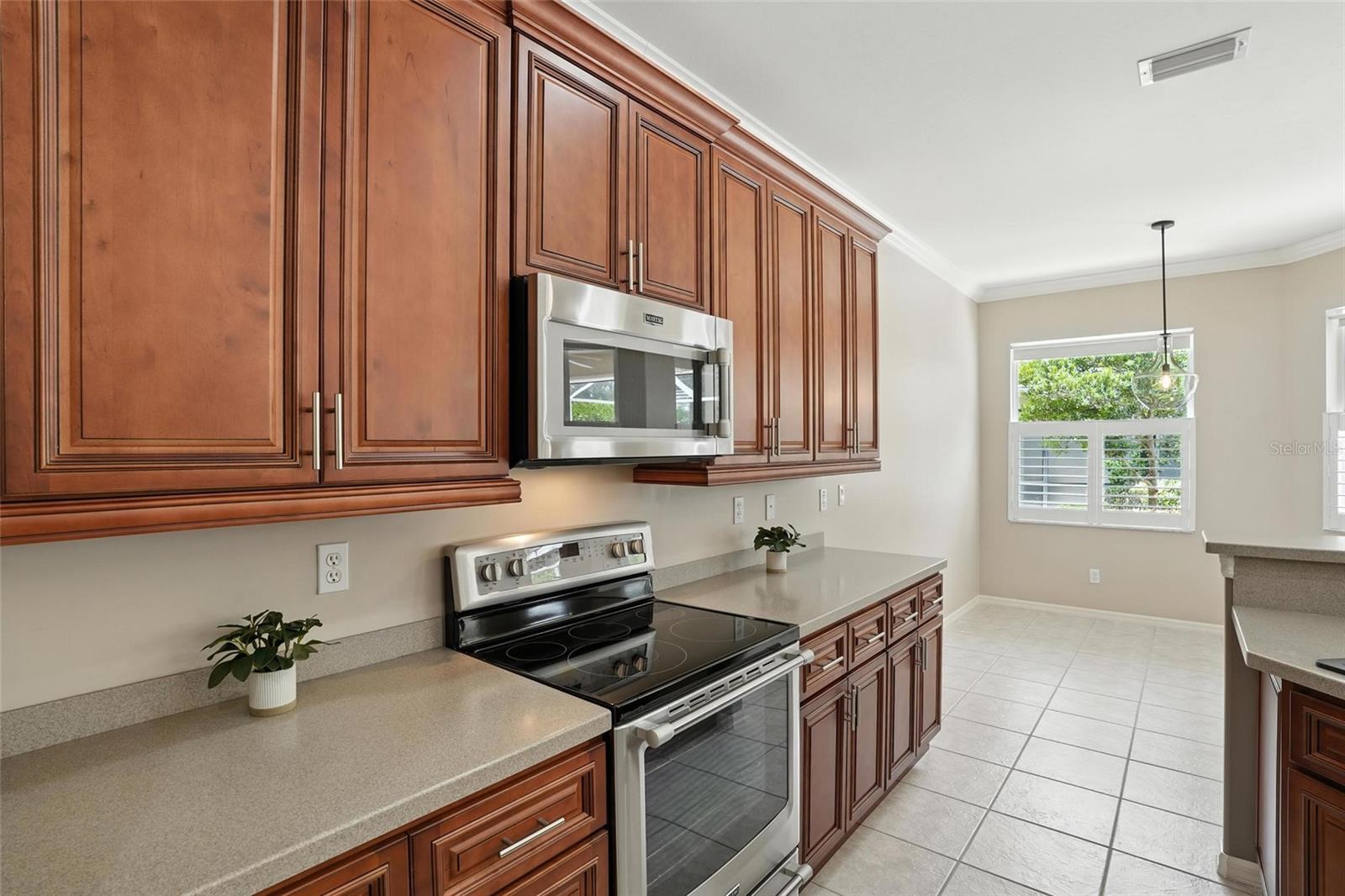 A4660504 Property Photo
