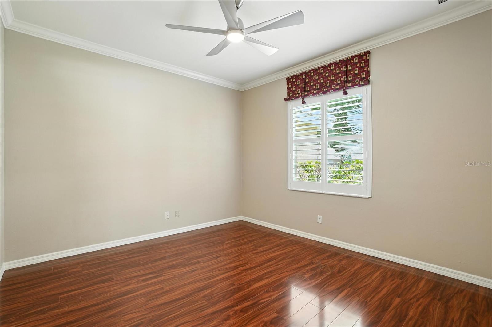 A4660504 Property Photo