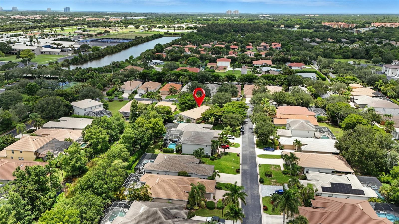 A4660504 Property Photo