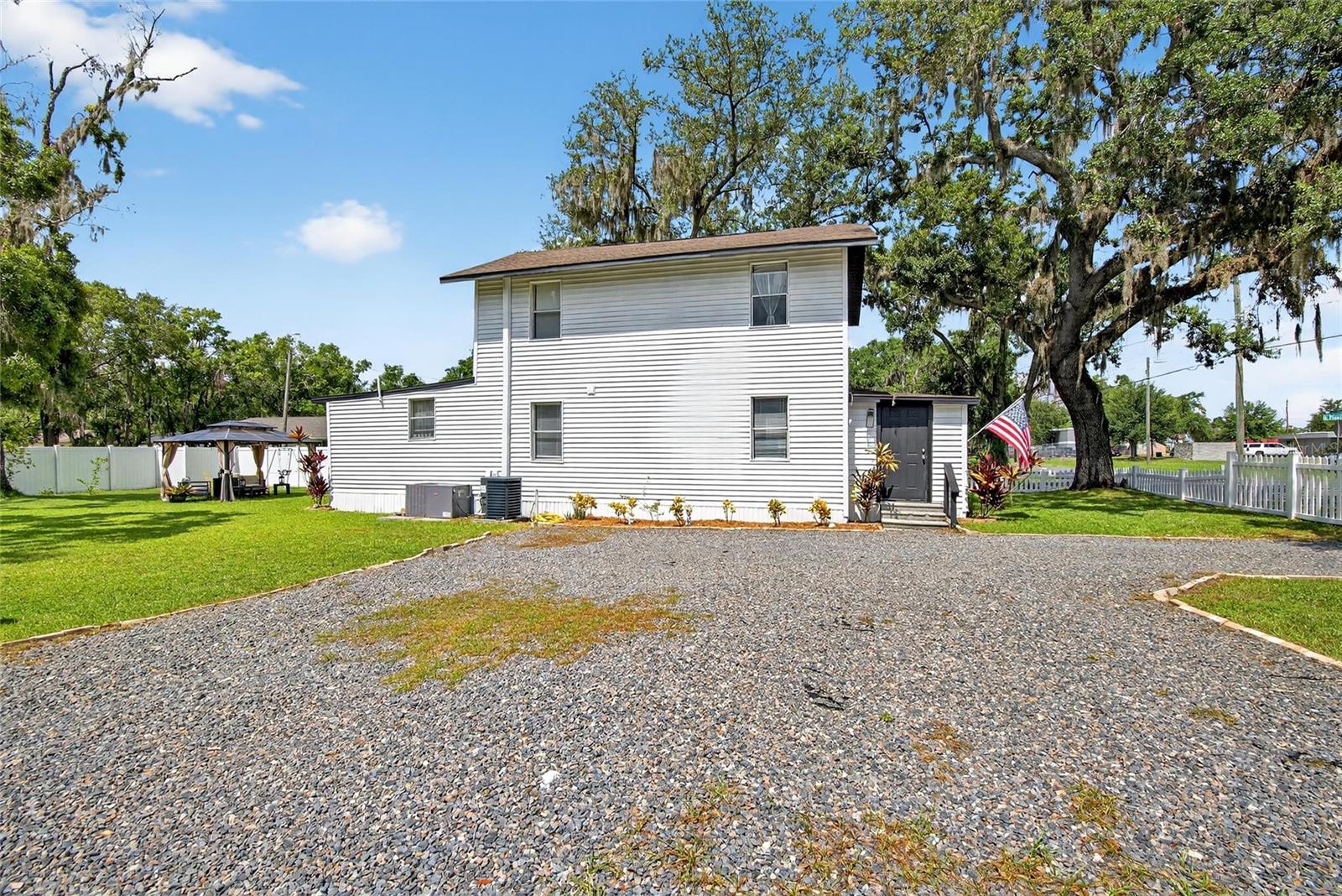 1607 W GRANFIELD AVE, PLANT CITY, FL, 33563