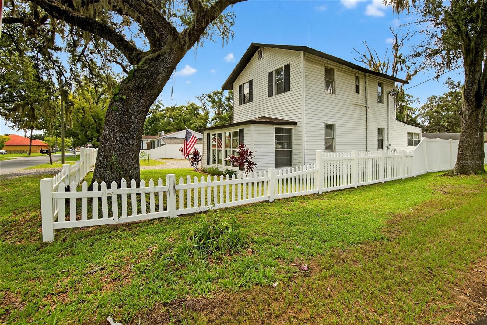 1607 W GRANFIELD AVE, PLANT CITY, FL, 33563