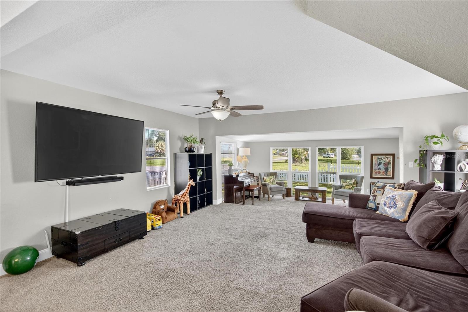 1607 W GRANFIELD AVE, PLANT CITY, FL, 33563