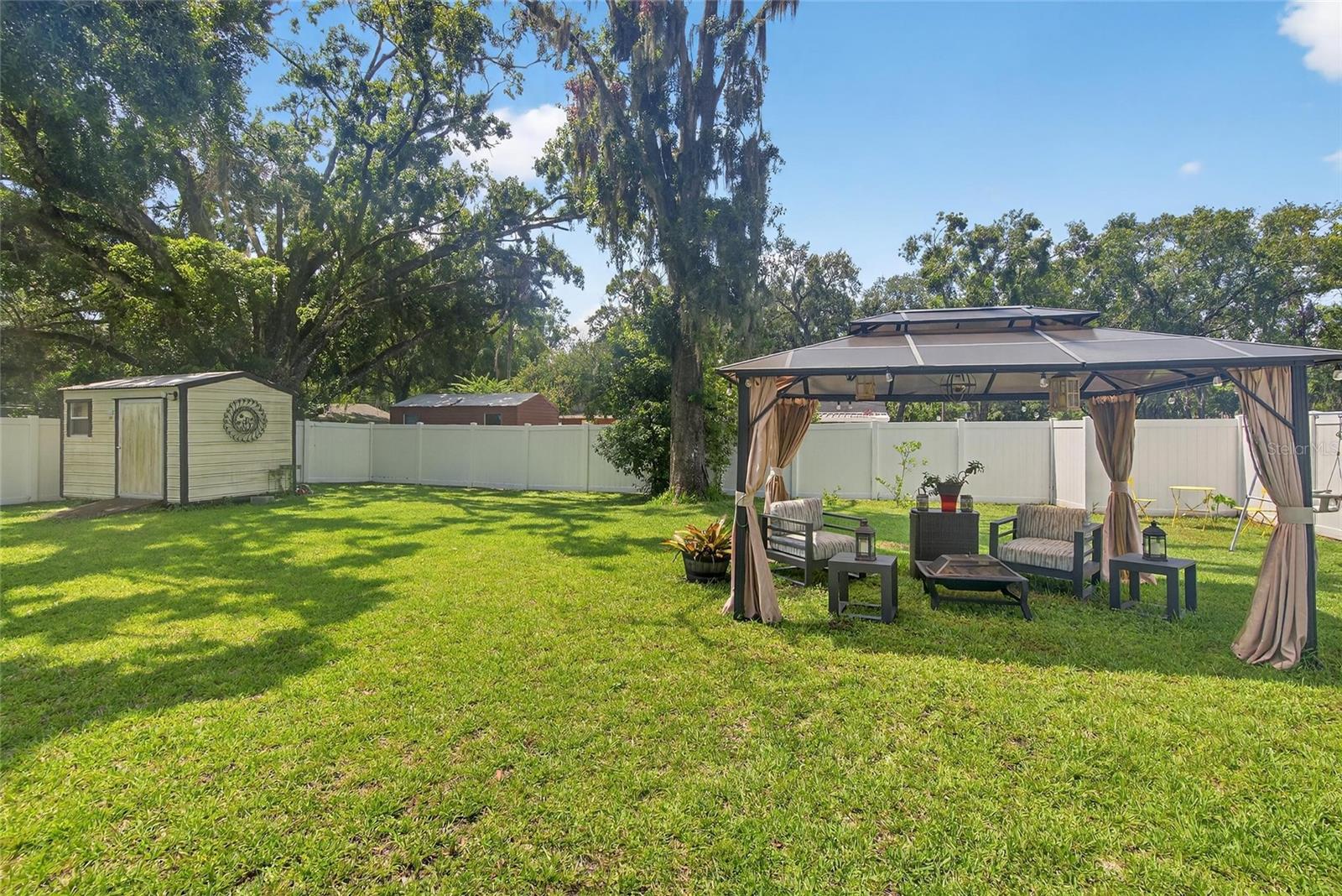 1607 W GRANFIELD AVE, PLANT CITY, FL, 33563