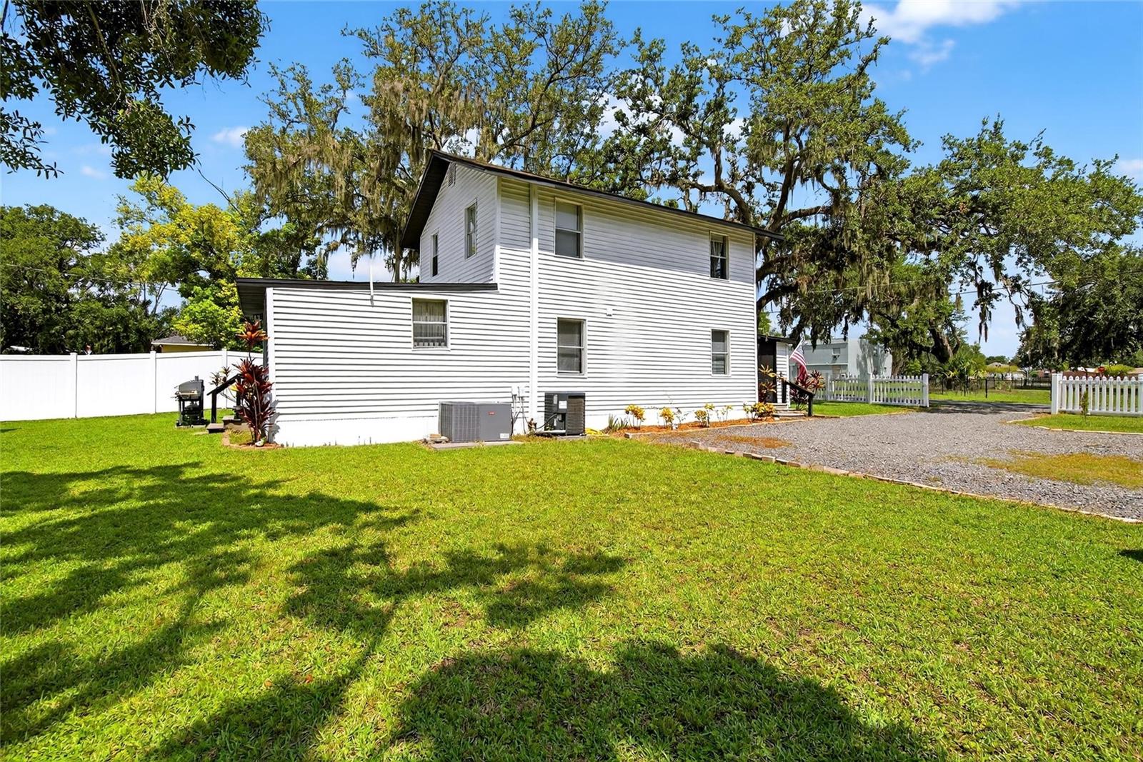 1607 W GRANFIELD AVE, PLANT CITY, FL, 33563