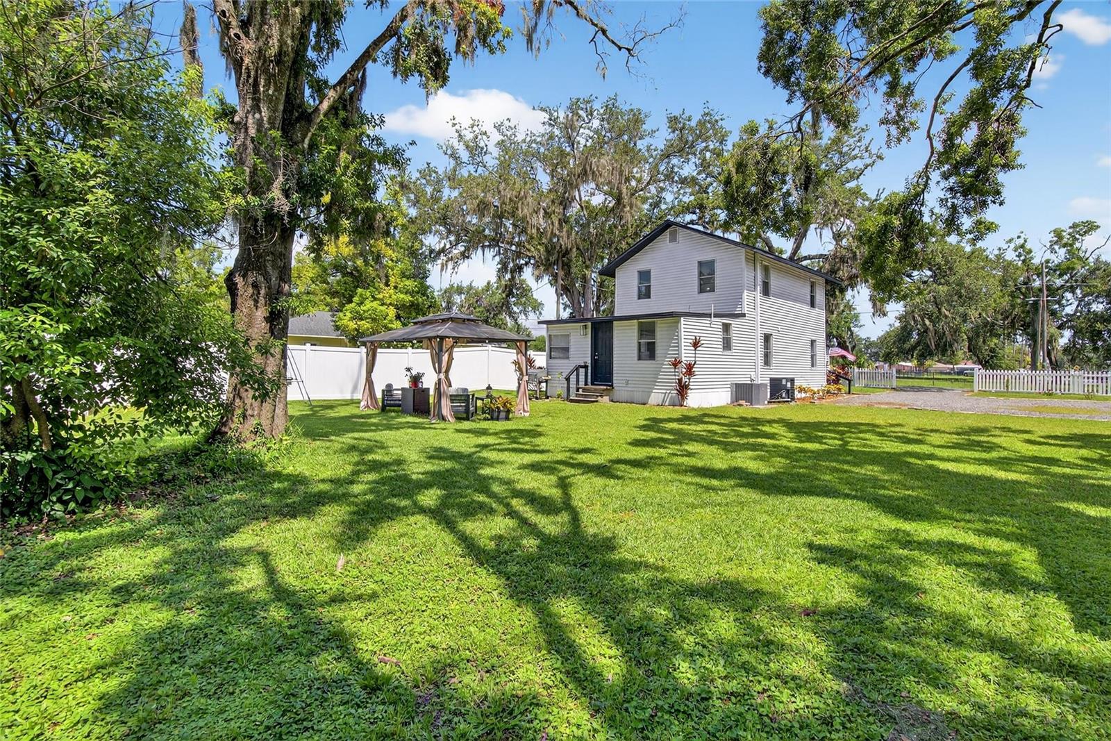 1607 W GRANFIELD AVE, PLANT CITY, FL, 33563