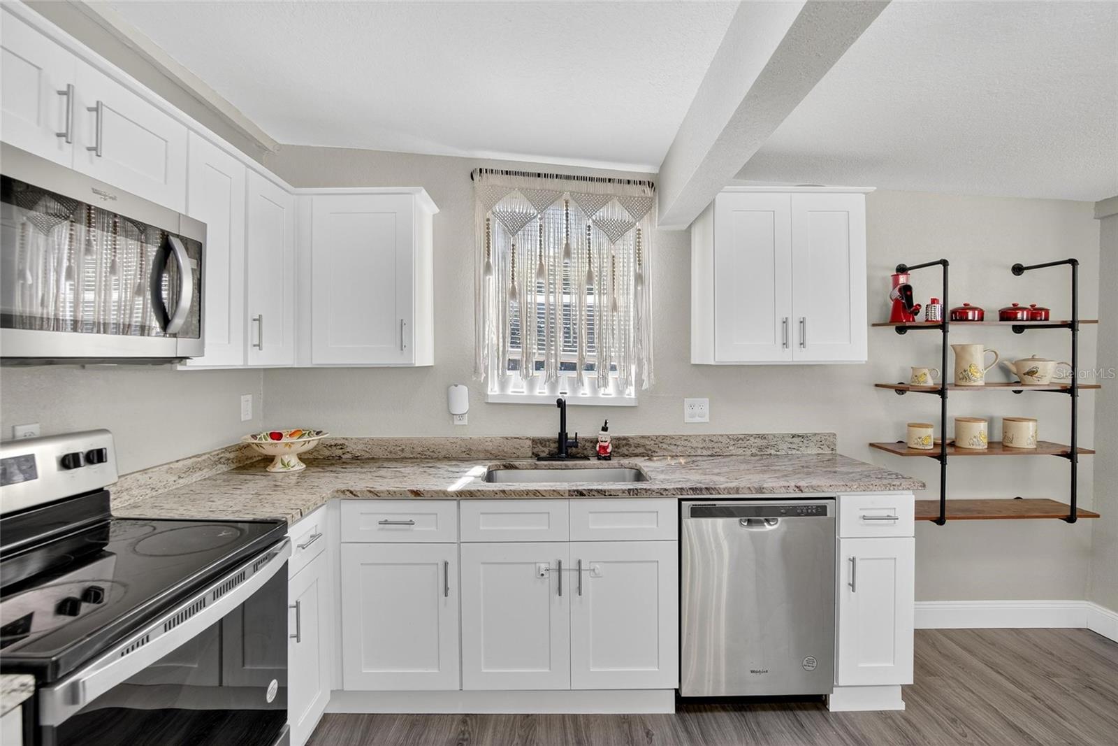 1607 W GRANFIELD AVE, PLANT CITY, FL, 33563