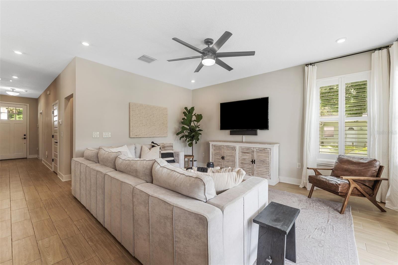 4208 N CENTRAL AVE, TAMPA, FL, 33603