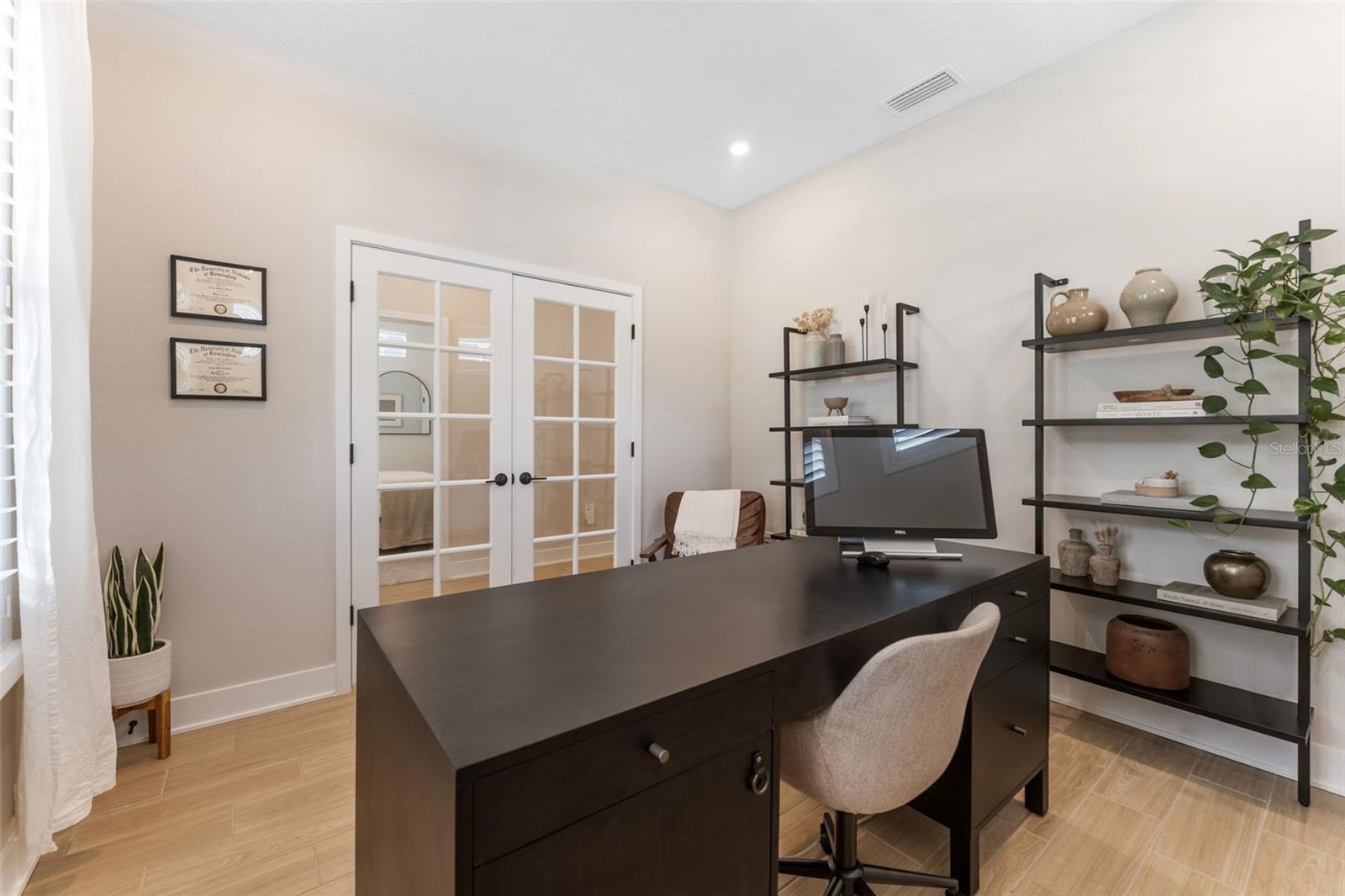 4208 N CENTRAL AVE, TAMPA, FL, 33603