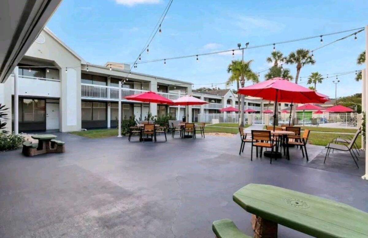 O6331809 Property Photo