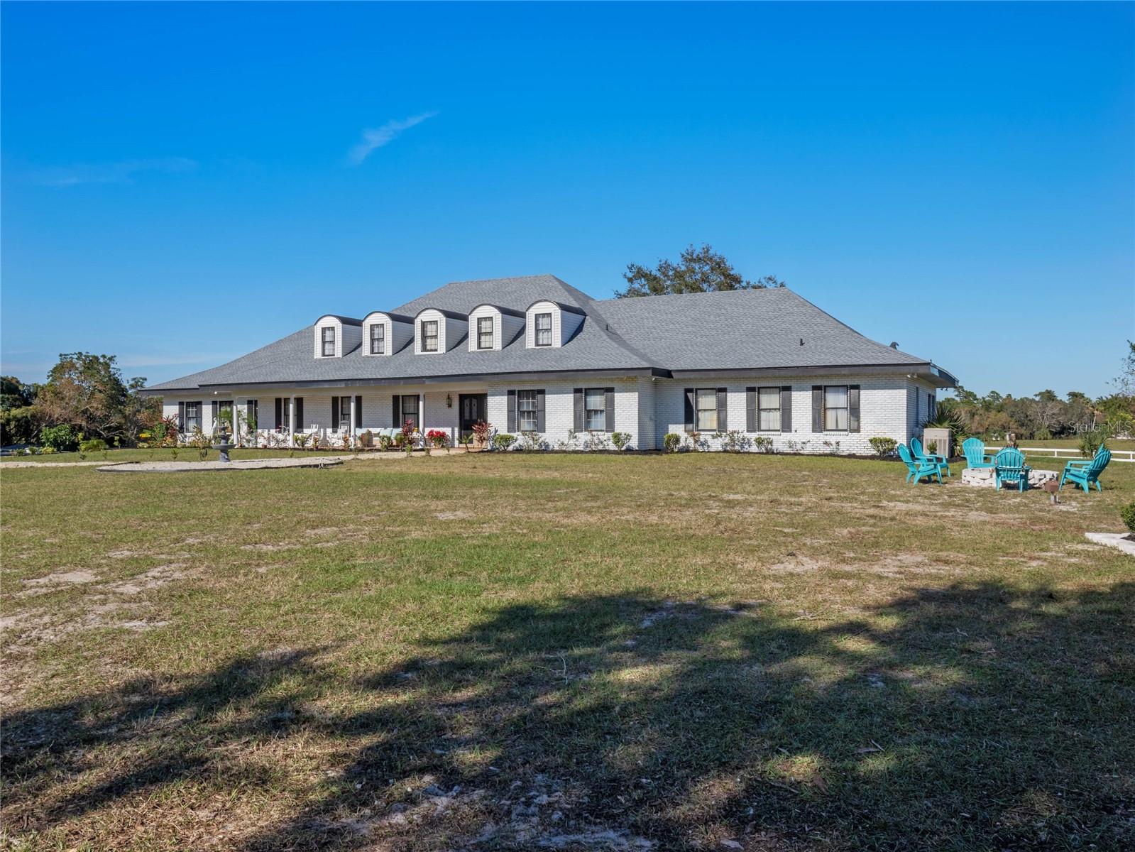 O6331813 Property Photo