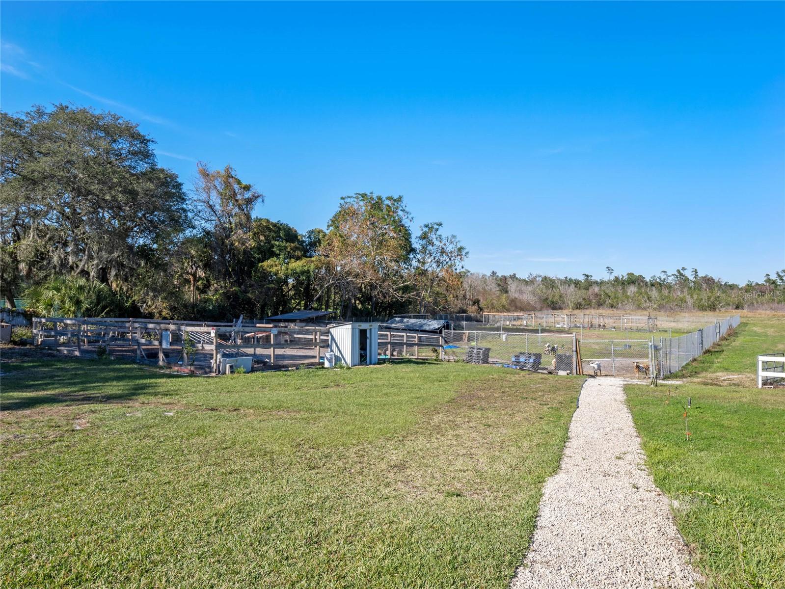 O6331813 Property Photo