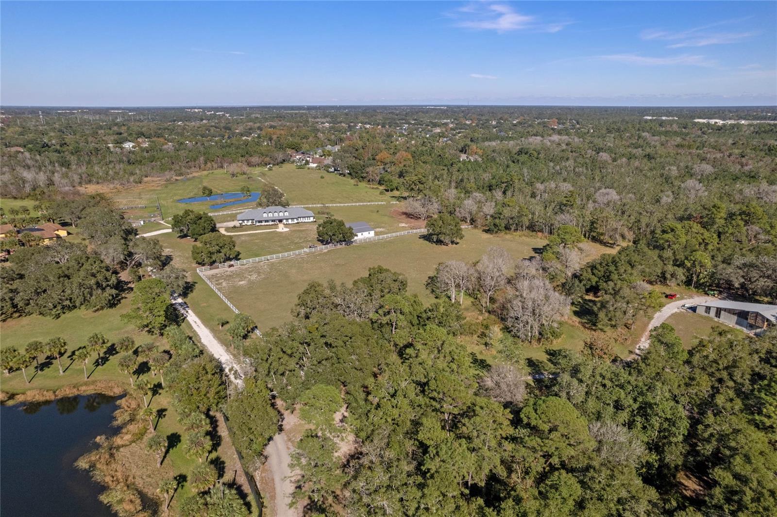 O6331813 Property Photo