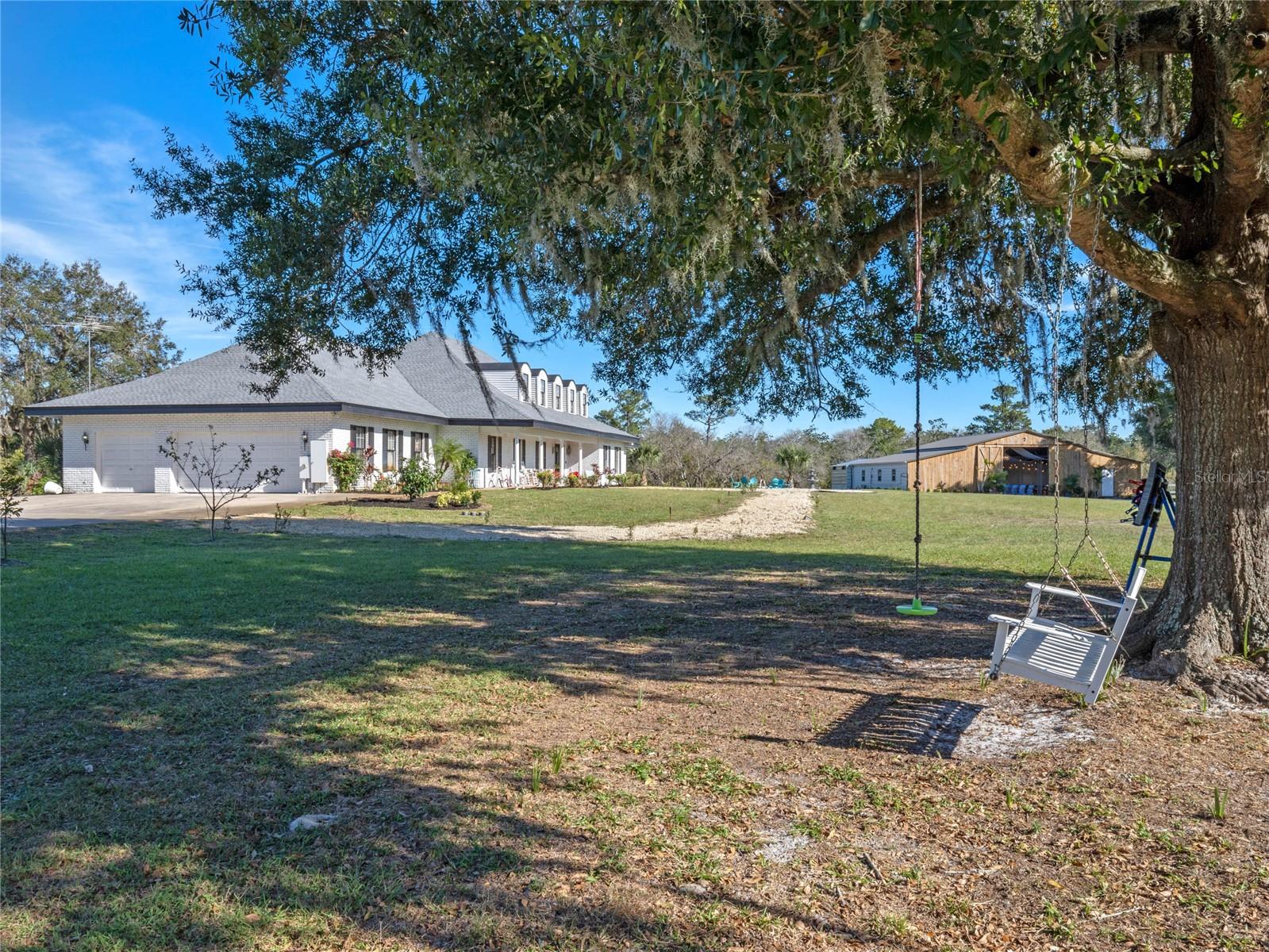 O6331813 Property Photo