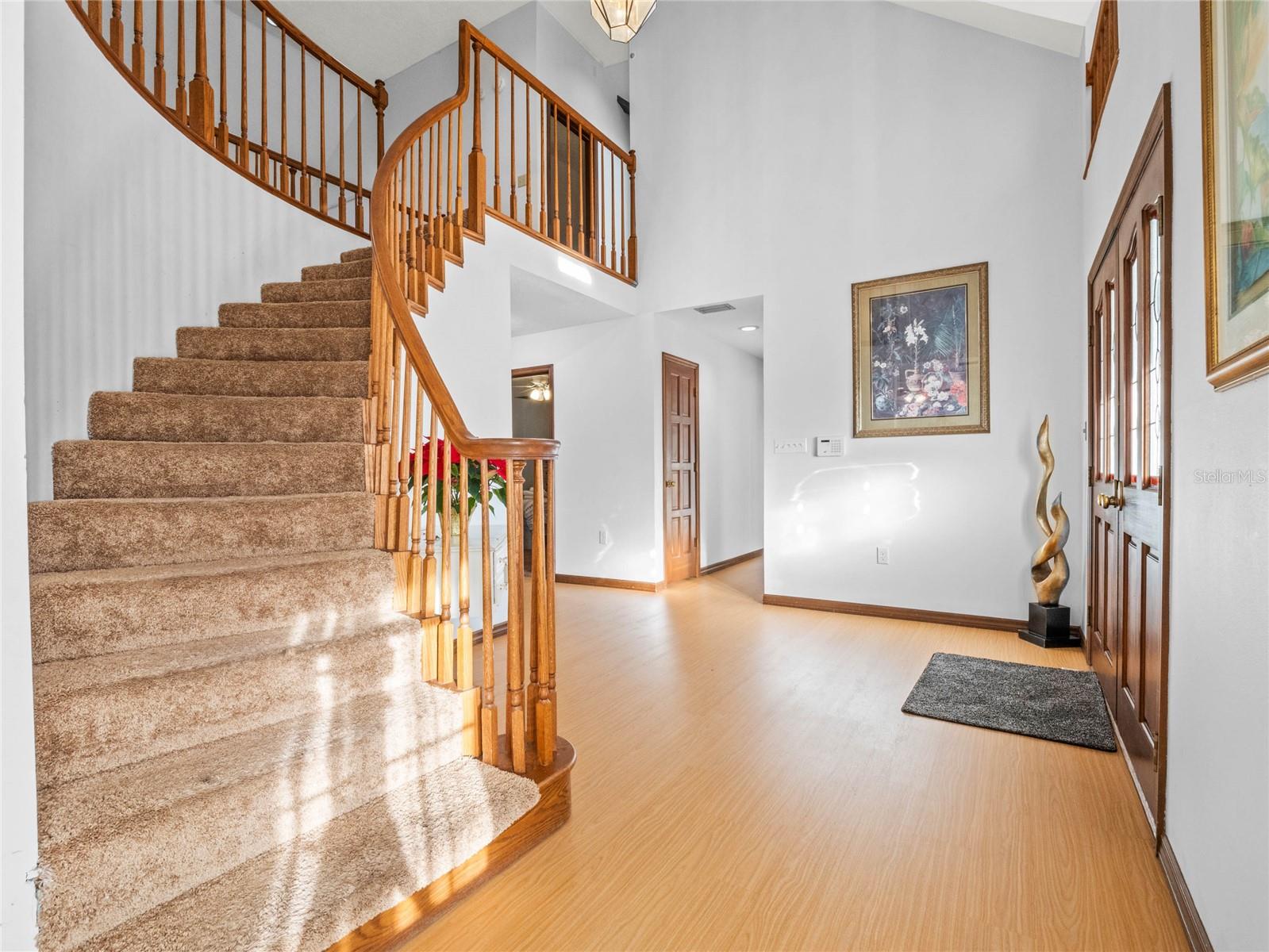 O6331813 Property Photo