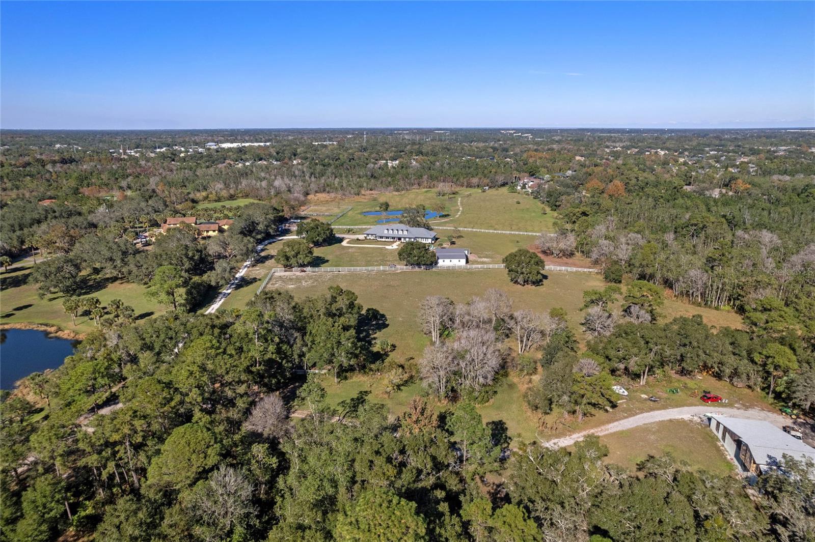 O6331813 Property Photo