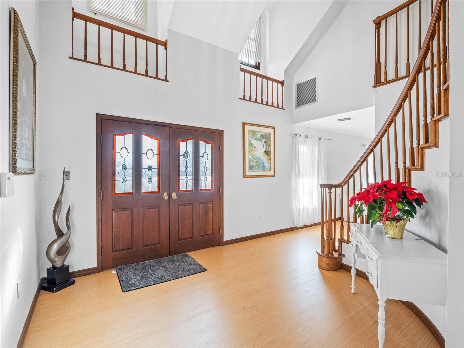 O6331813 Property Photo