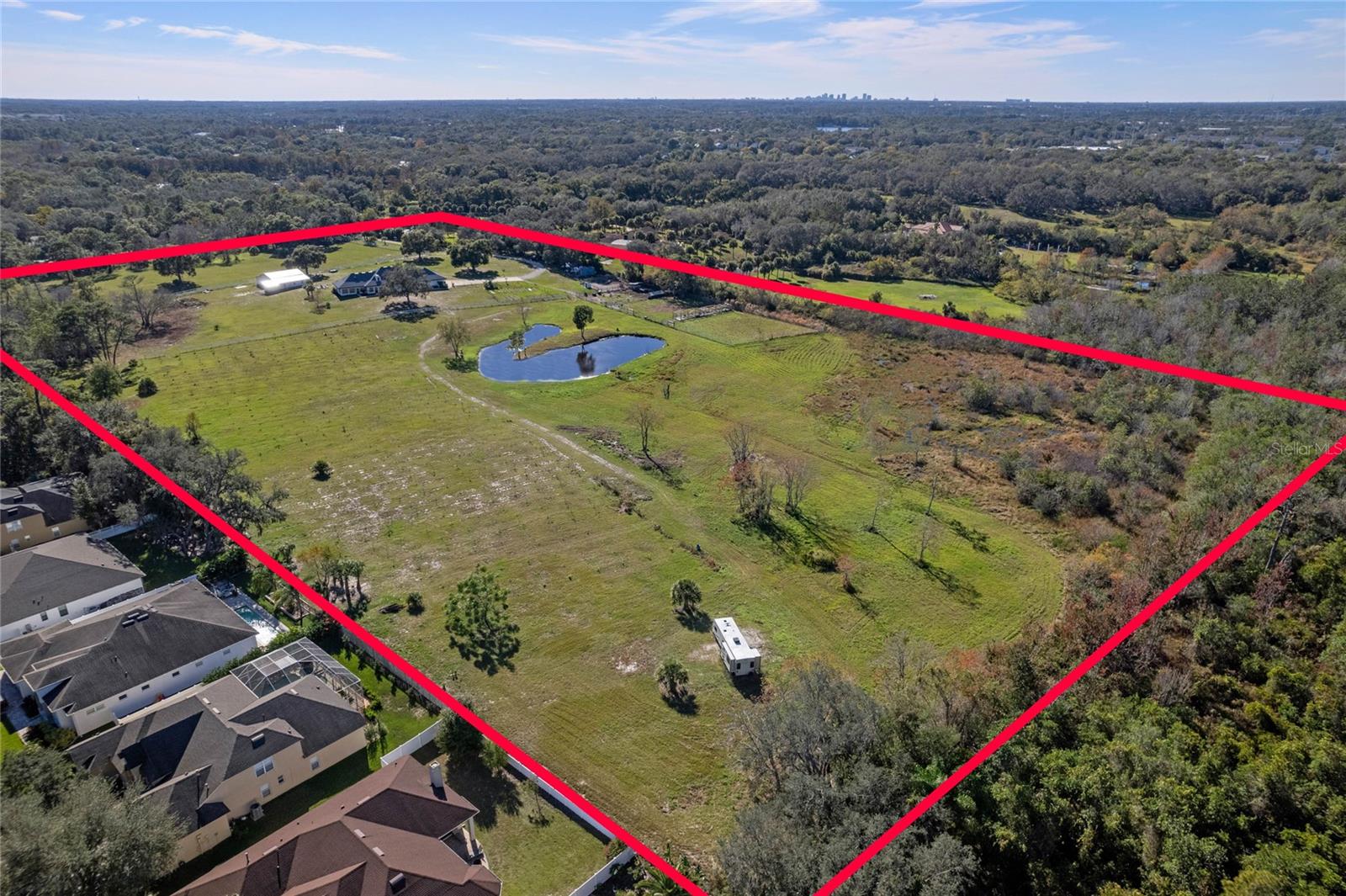 O6331813 Property Photo