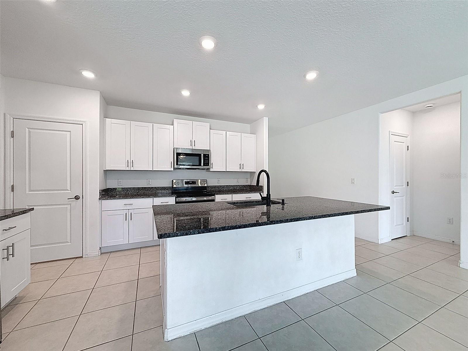 4395 TROTTERS WAY, LAKELAND, FL, 33805