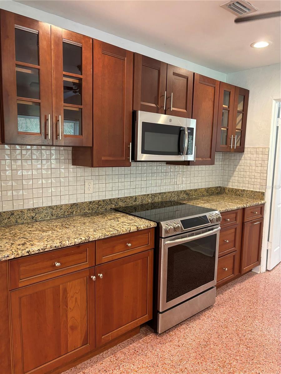 422 15TH AVE S, ST PETERSBURG, FL, 33701