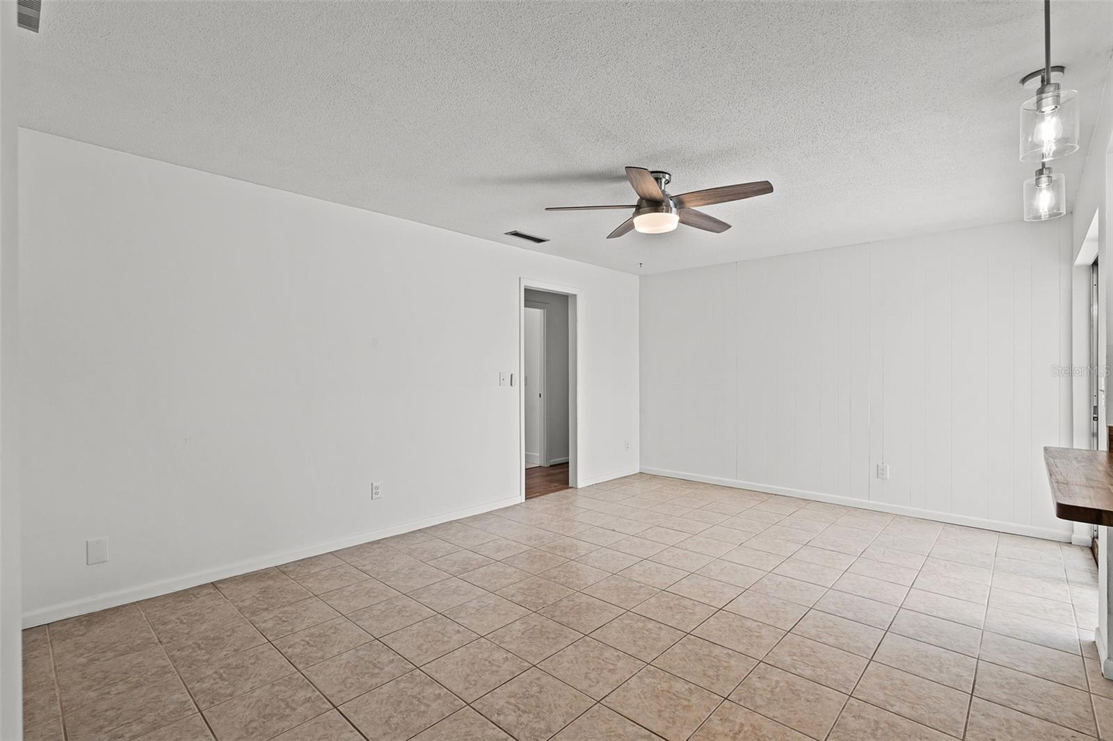 2632 DERBYSHIRE RD, MAITLAND, FL, 32751