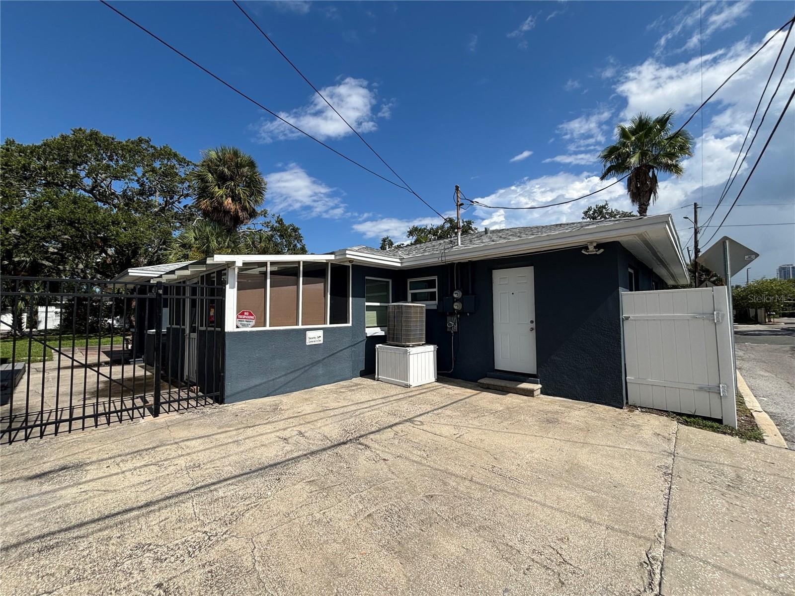 420 15TH AVE S, ST PETERSBURG, FL, 33701