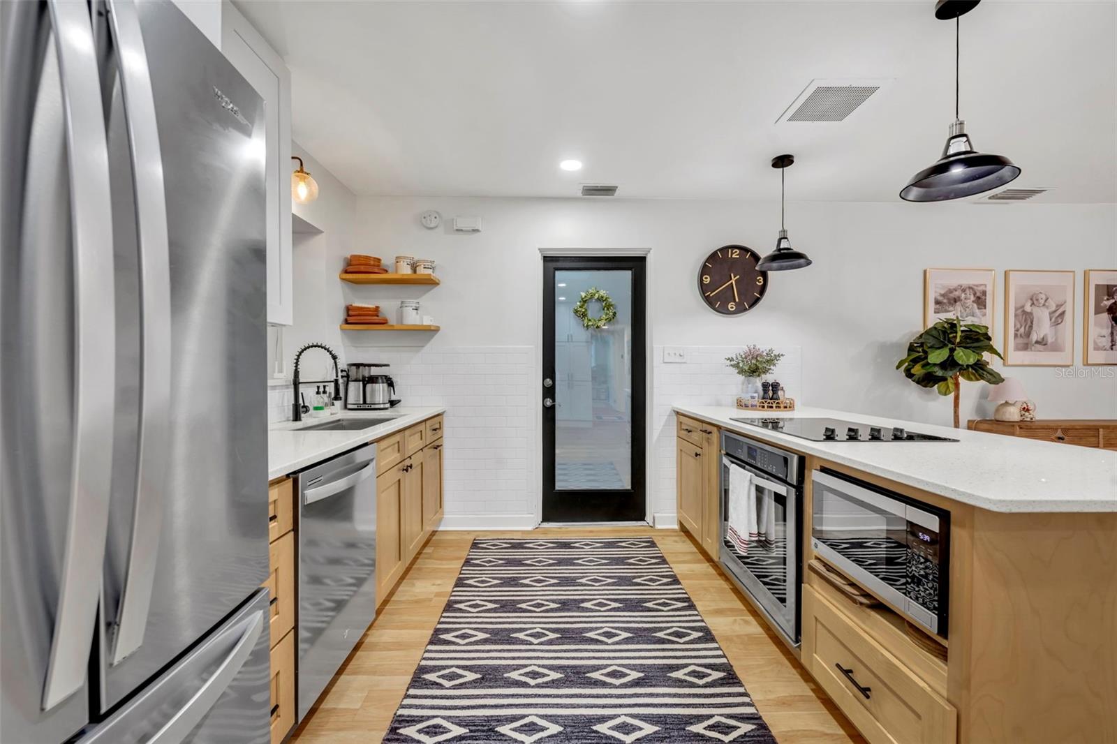 1413 MOSELLE AVE, ORLANDO, FL, 32807