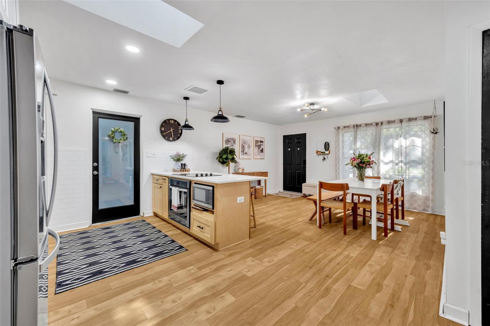 1413 MOSELLE AVE, ORLANDO, FL, 32807