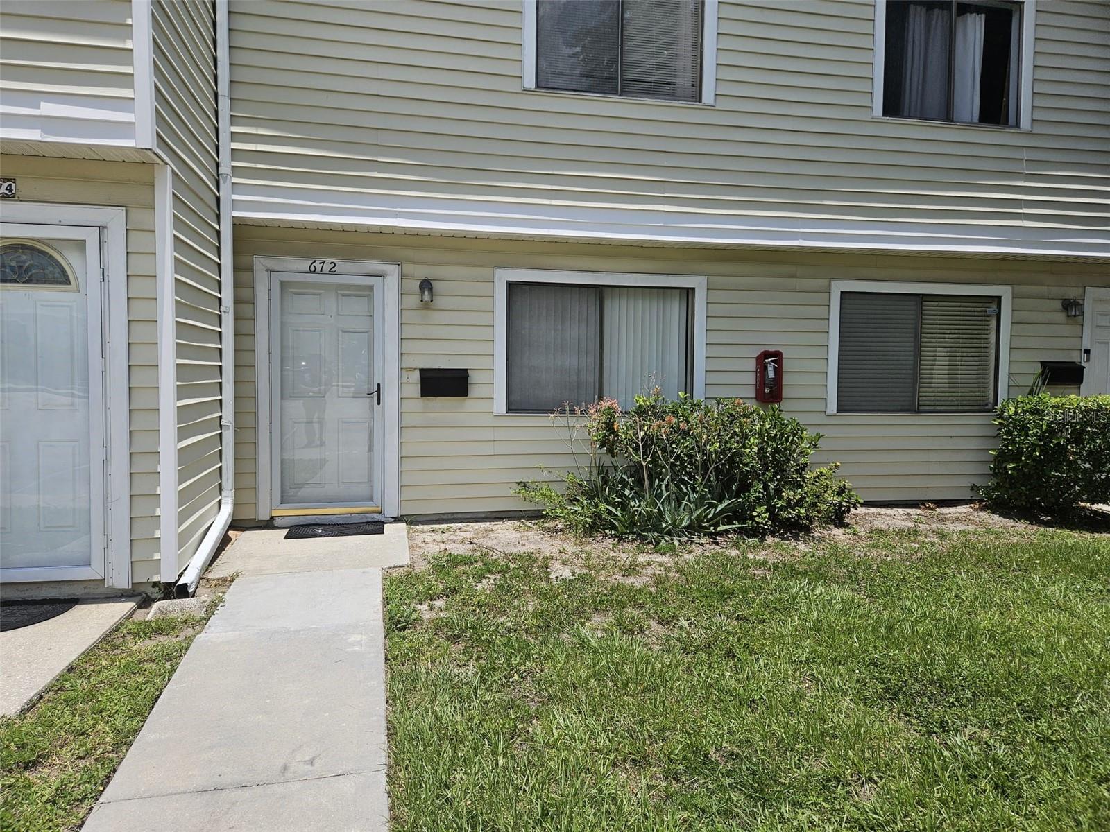 672 LESLIE CT #672, ALTAMONTE SPRINGS, FL, 32701