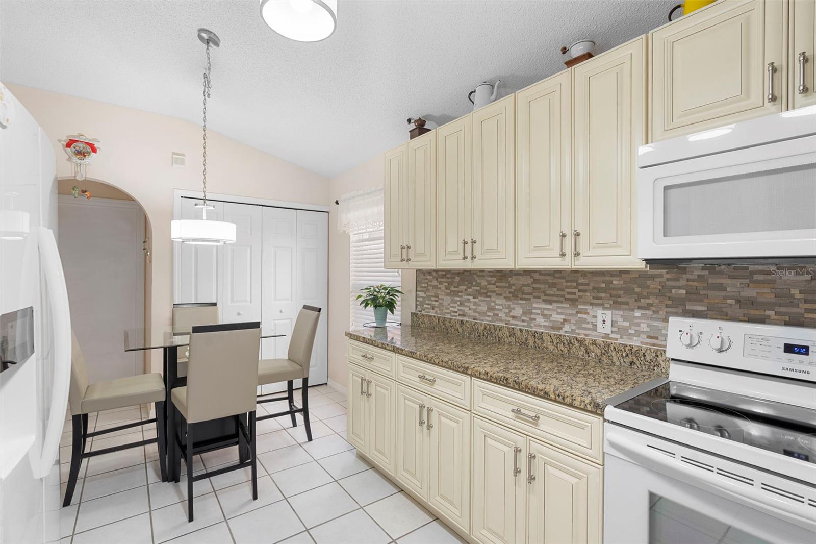 2242 WEKIVA RESERVE BLVD, APOPKA, FL, 32703