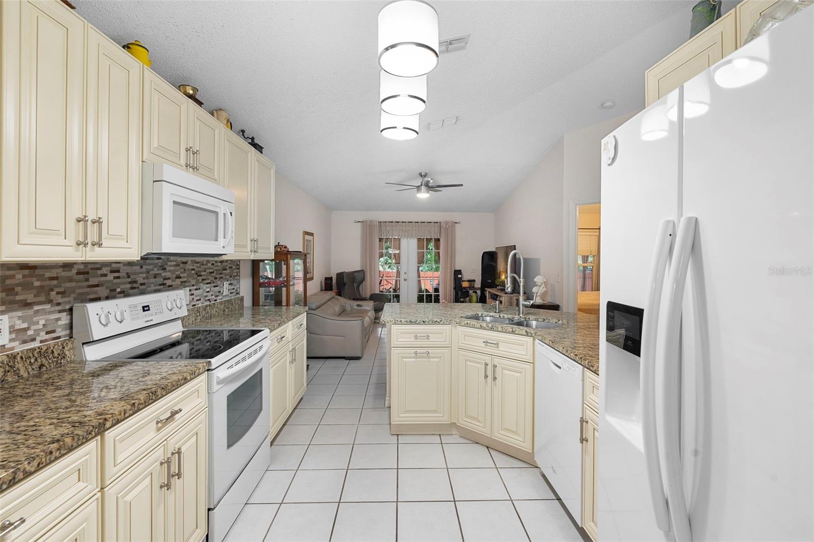 2242 WEKIVA RESERVE BLVD, APOPKA, FL, 32703