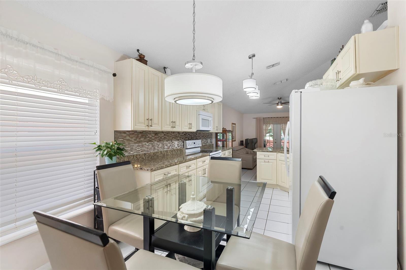 2242 WEKIVA RESERVE BLVD, APOPKA, FL, 32703