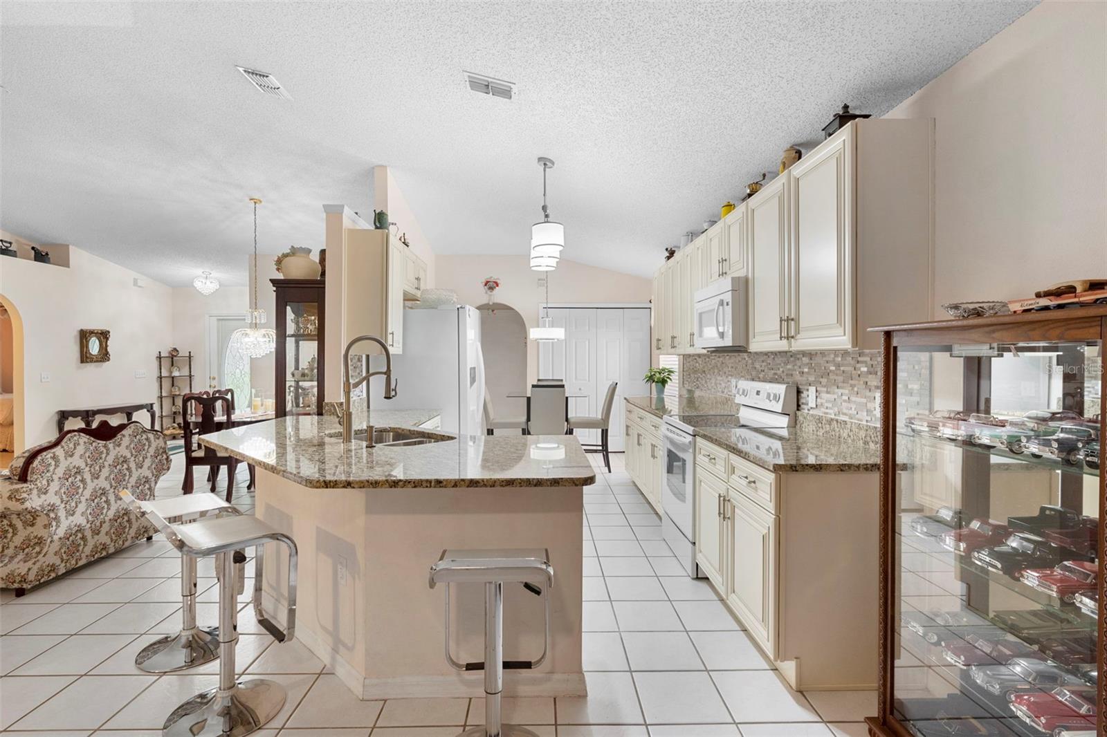 2242 WEKIVA RESERVE BLVD, APOPKA, FL, 32703