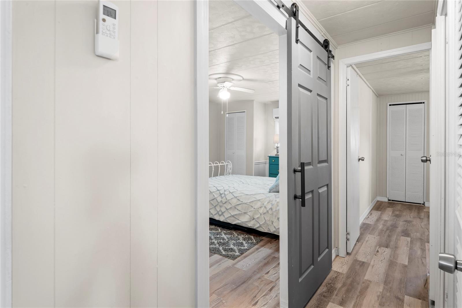 TB8412693 Property Photo