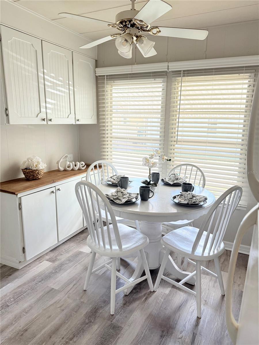 TB8412693 Property Photo