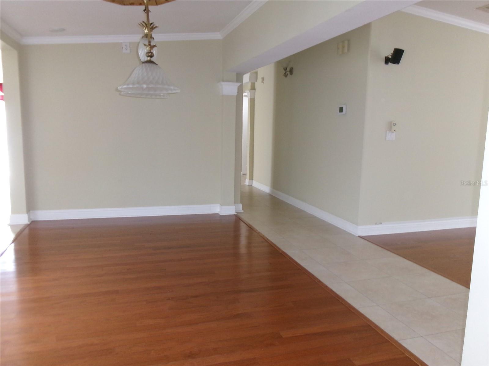 5835 COVENTRY DR, TAMPA, FL, 33615