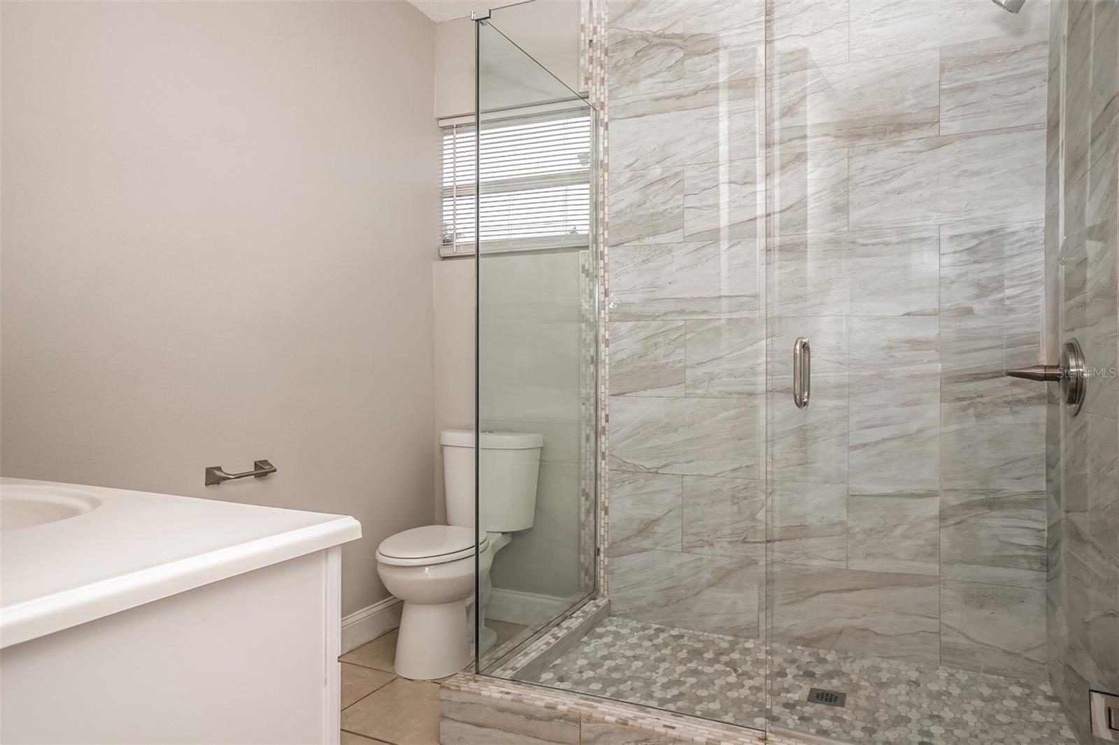 2524 32ND AVE E, BRADENTON, FL, 34208