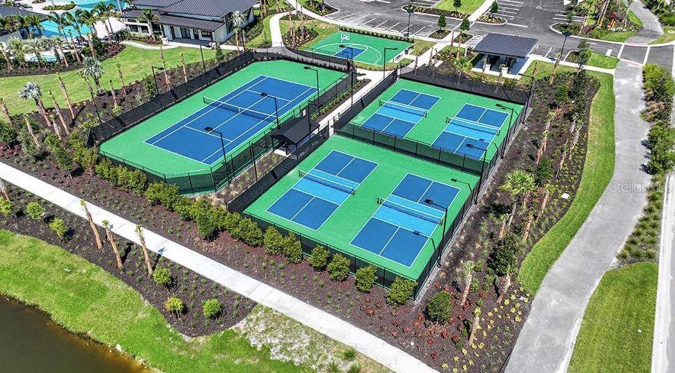 33900 ANCHOR LIGHT LN, WESLEY CHAPEL, FL, 33543