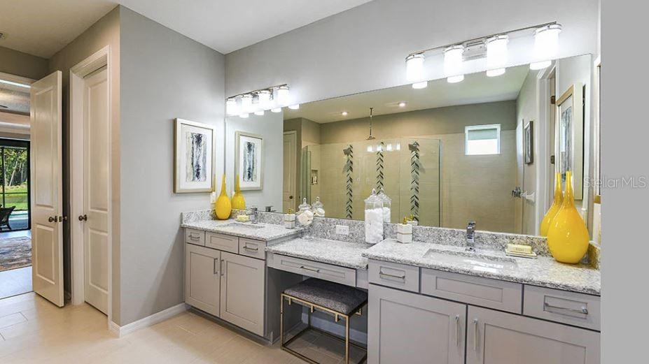 33900 ANCHOR LIGHT LN, WESLEY CHAPEL, FL, 33543