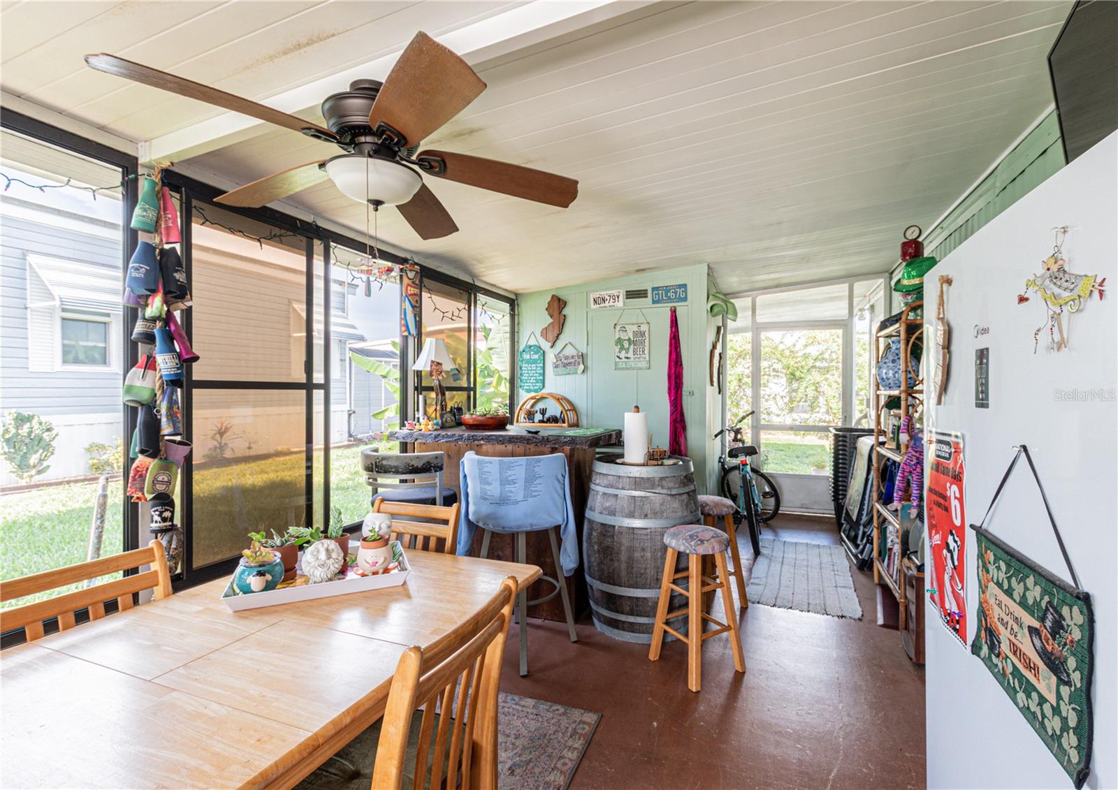 TB8412732 Property Photo