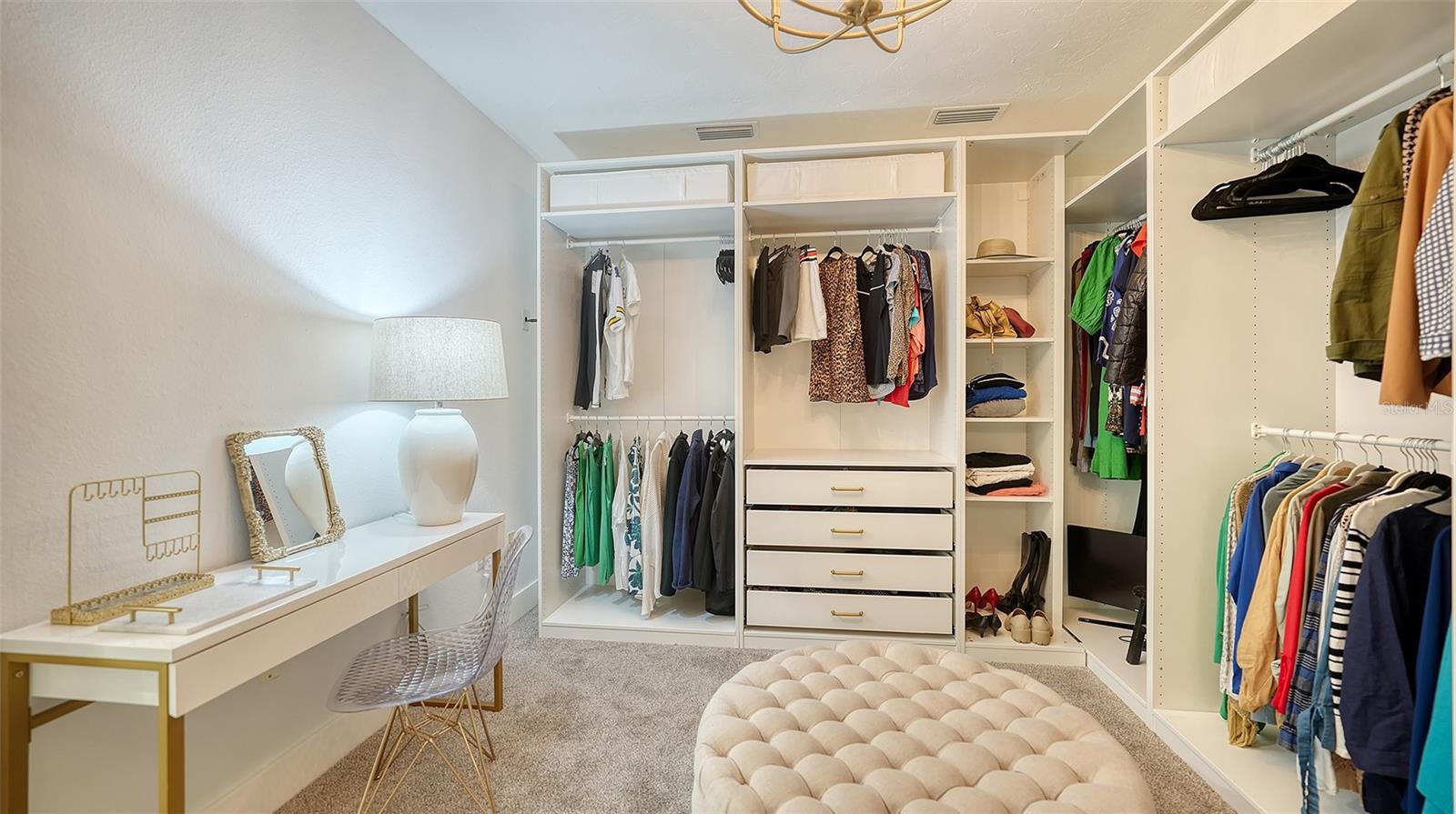 A4660540 Property Photo