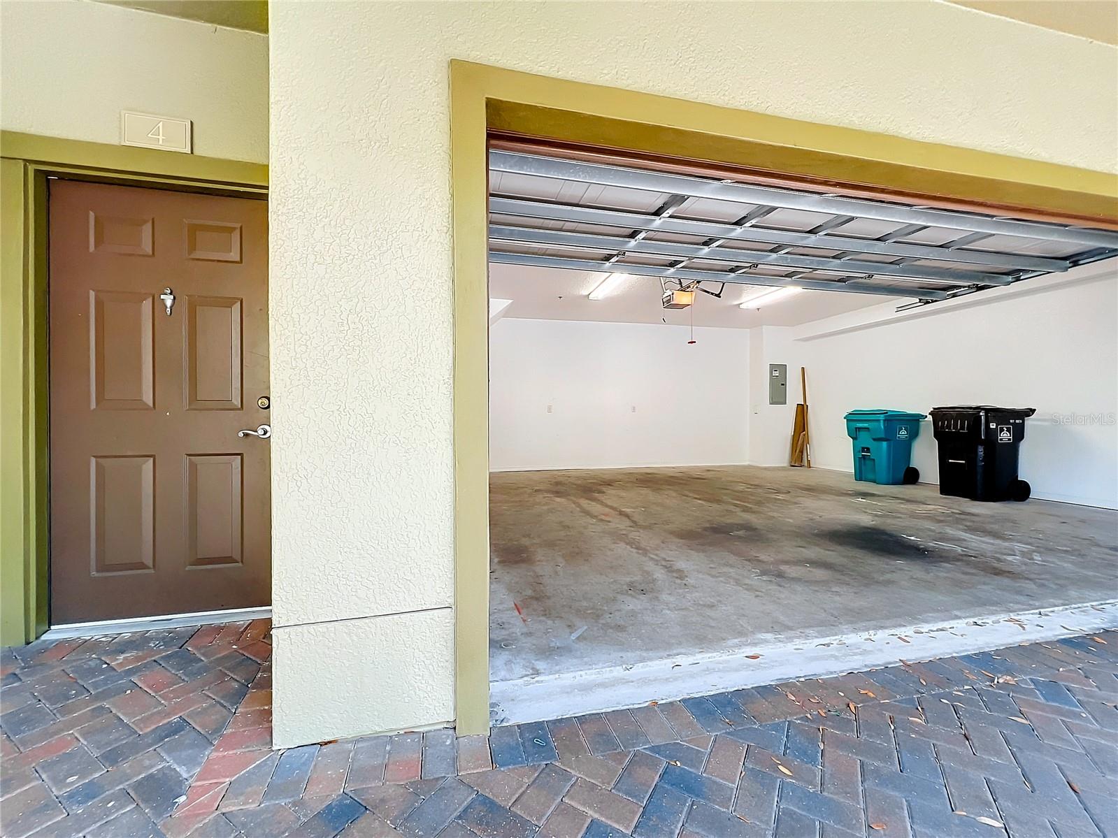 2586 GRAND CENTRAL PKWY #4, ORLANDO, FL, 32839