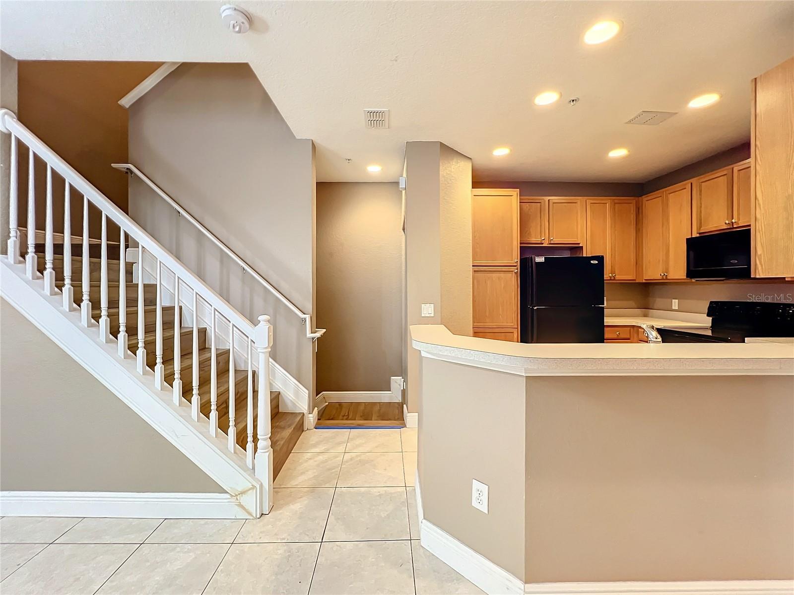 2586 GRAND CENTRAL PKWY #4, ORLANDO, FL, 32839