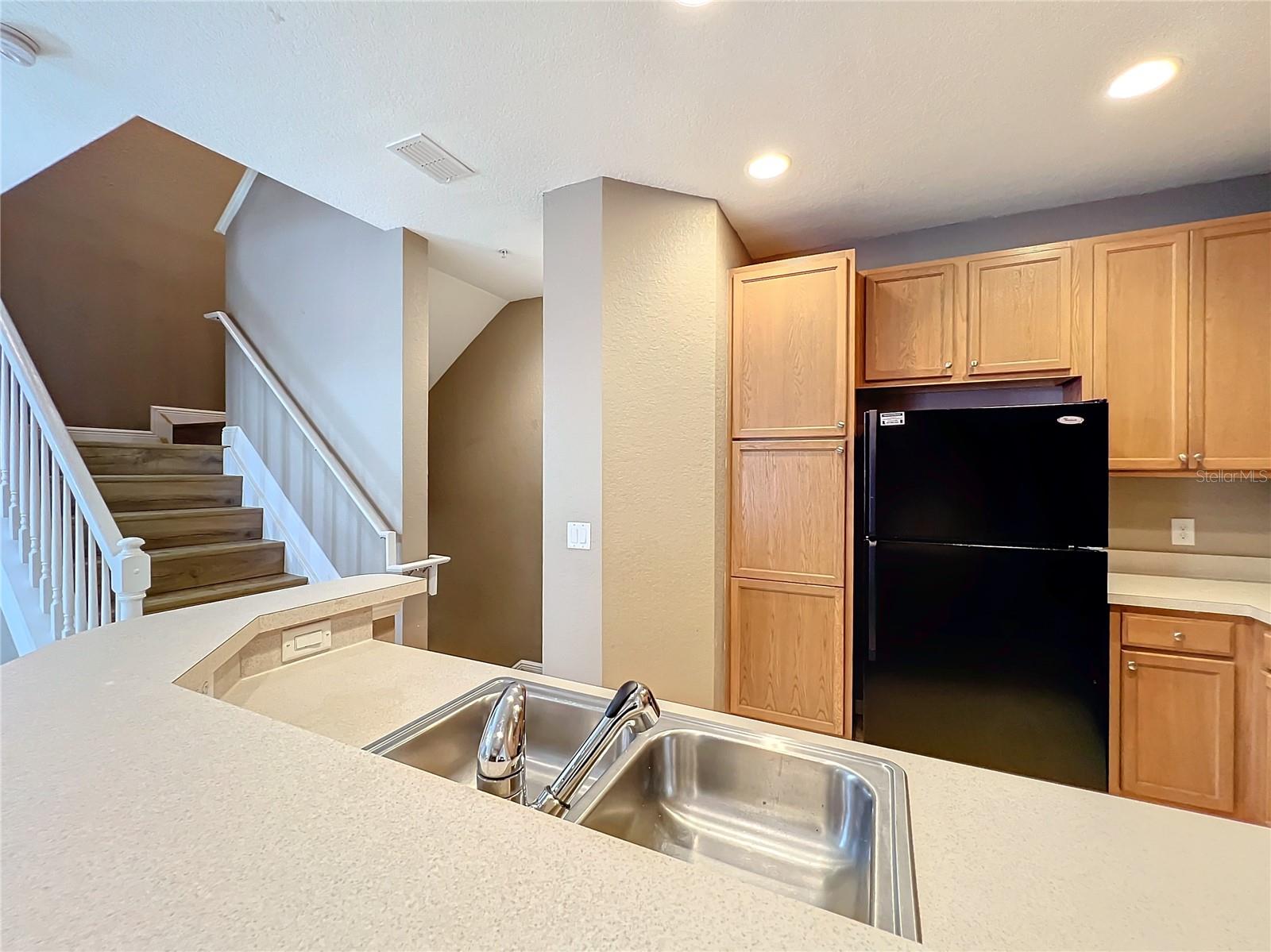 2586 GRAND CENTRAL PKWY #4, ORLANDO, FL, 32839