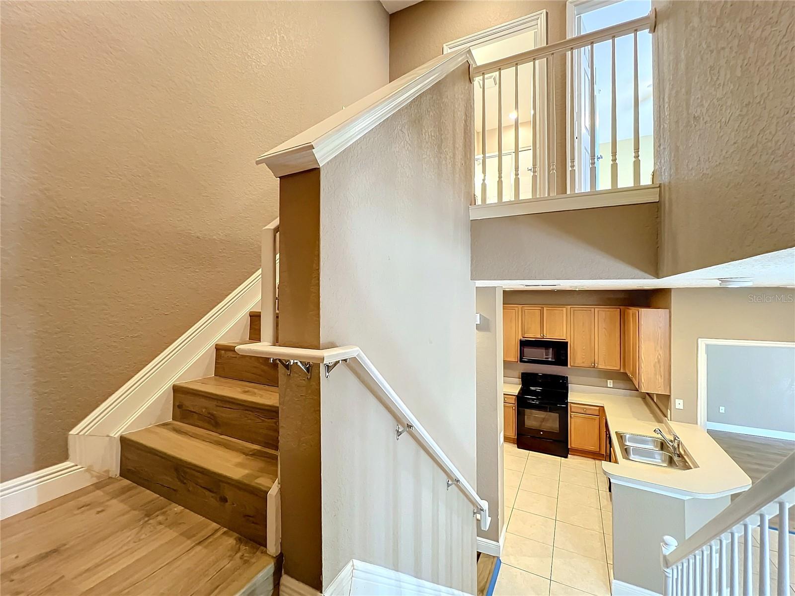 2586 GRAND CENTRAL PKWY #4, ORLANDO, FL, 32839