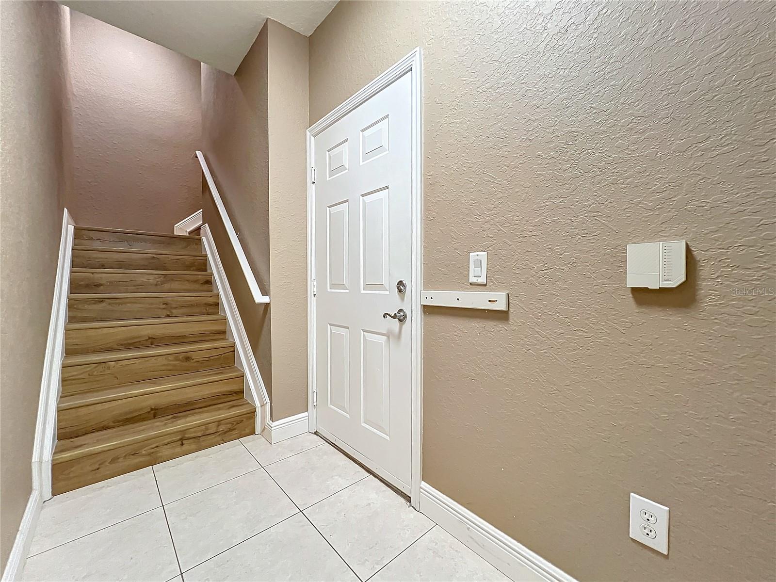 2586 GRAND CENTRAL PKWY #4, ORLANDO, FL, 32839