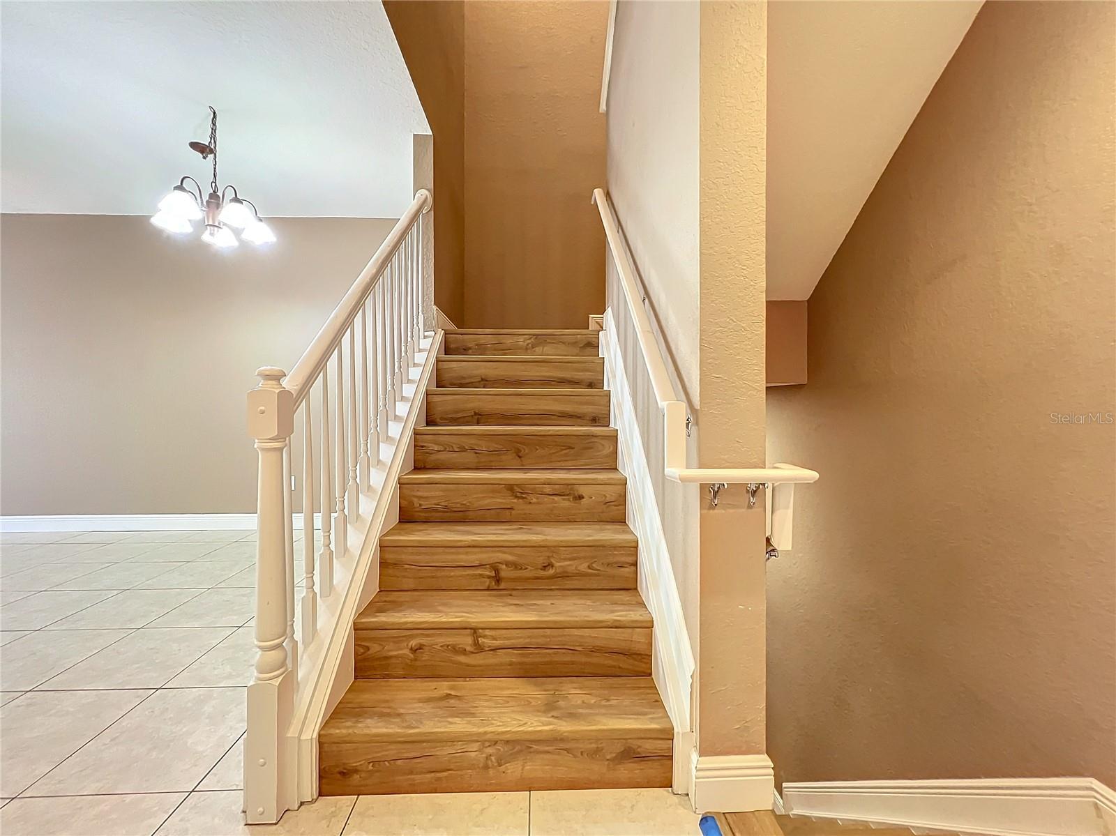 2586 GRAND CENTRAL PKWY #4, ORLANDO, FL, 32839