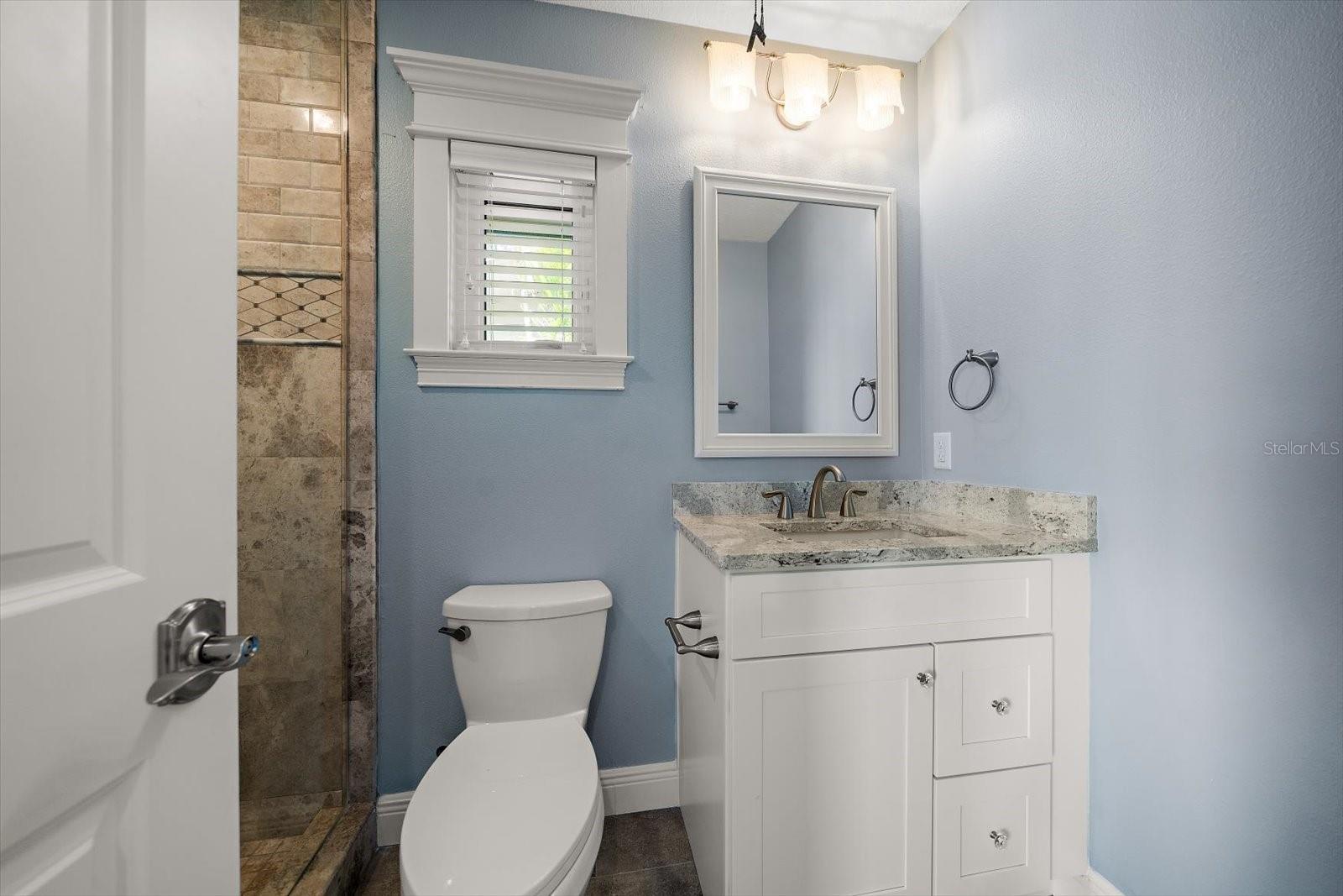 TB8412746 Property Photo