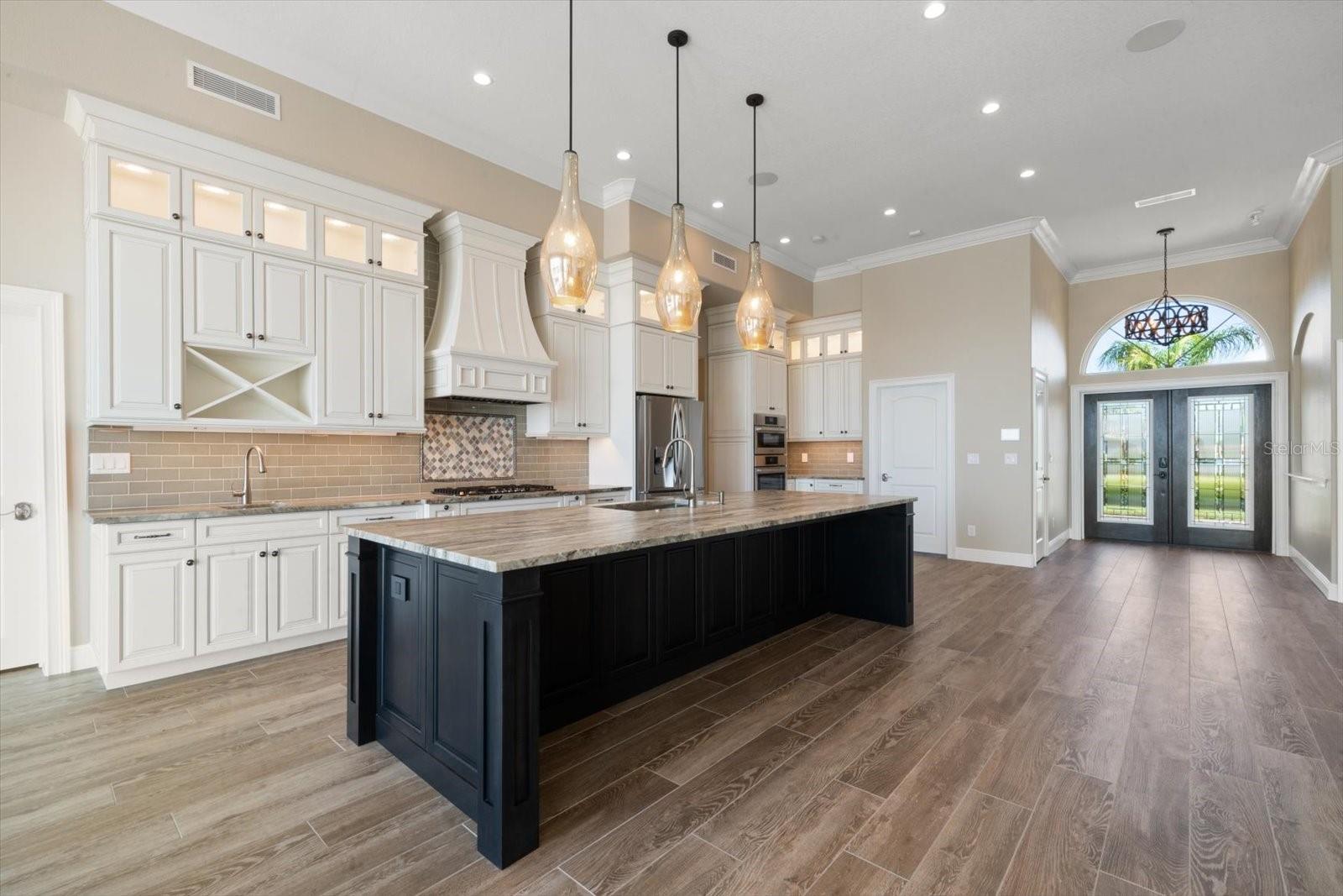 TB8412746 Property Photo